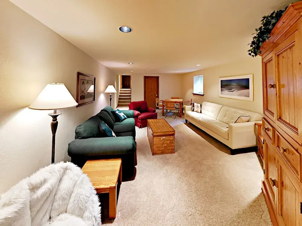 5040 Main Gore Pl Townhouse E-1 3 Bedrooms 3 Bathrooms Townhouse