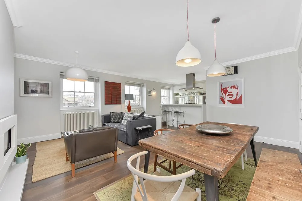 Woodbridge House Apartment