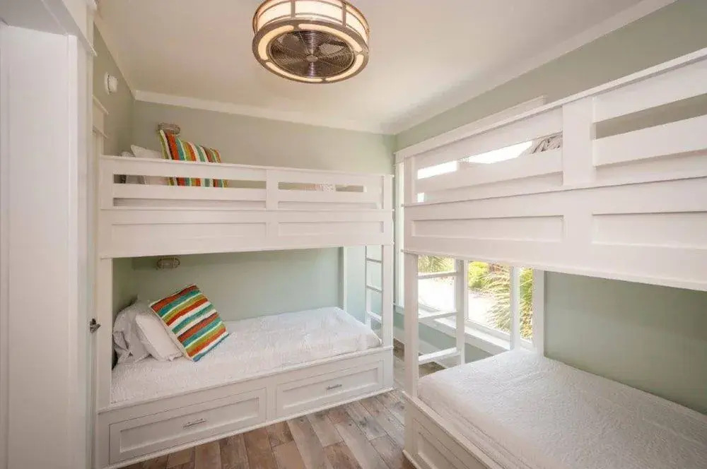 Beach Pointe