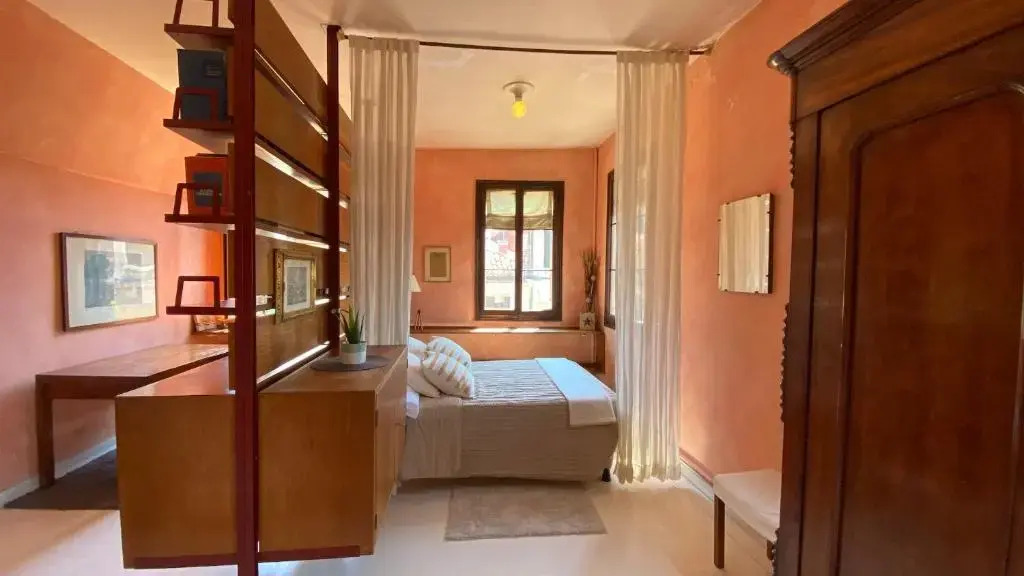 CA' ROMANTICA - BIG APPARTMENT at ACCADEMIA