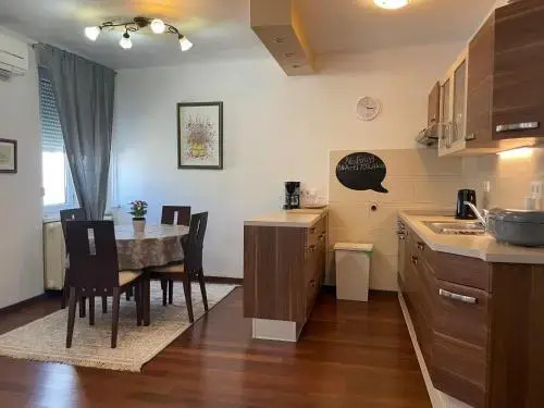 Apartment Kaj