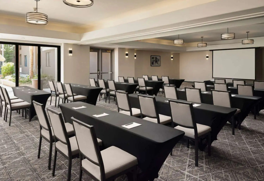 Embassy Suites Tucson - Paloma Village
