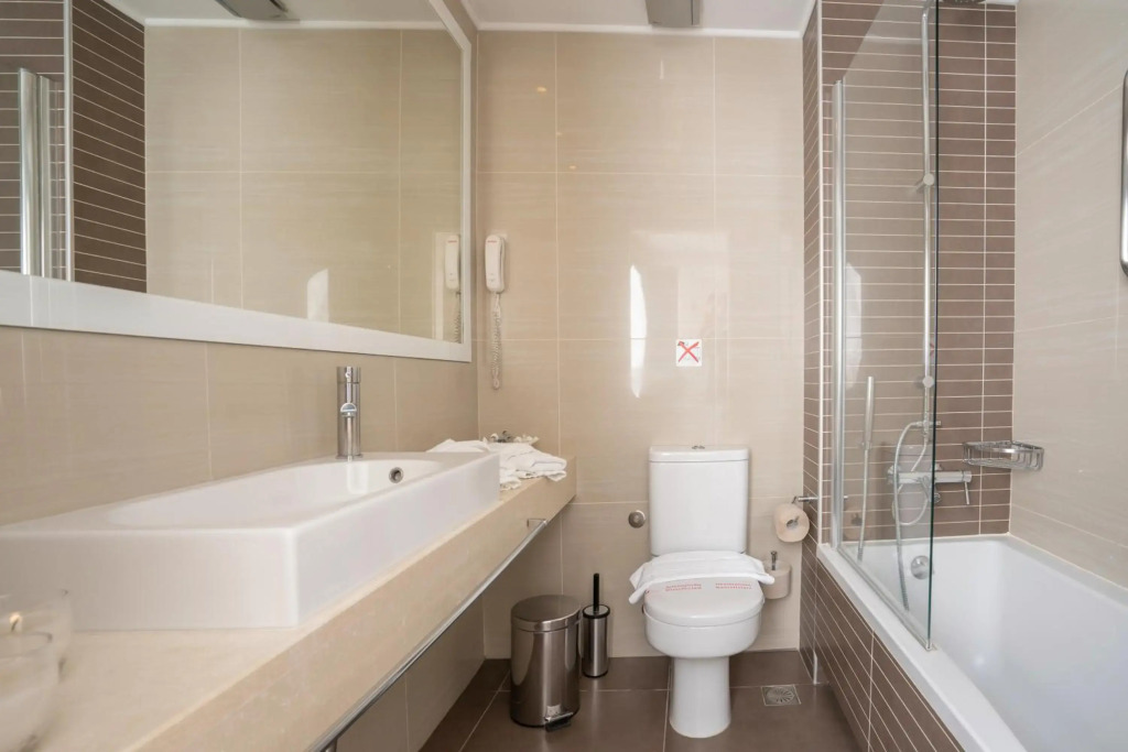 Art Hotel Debono