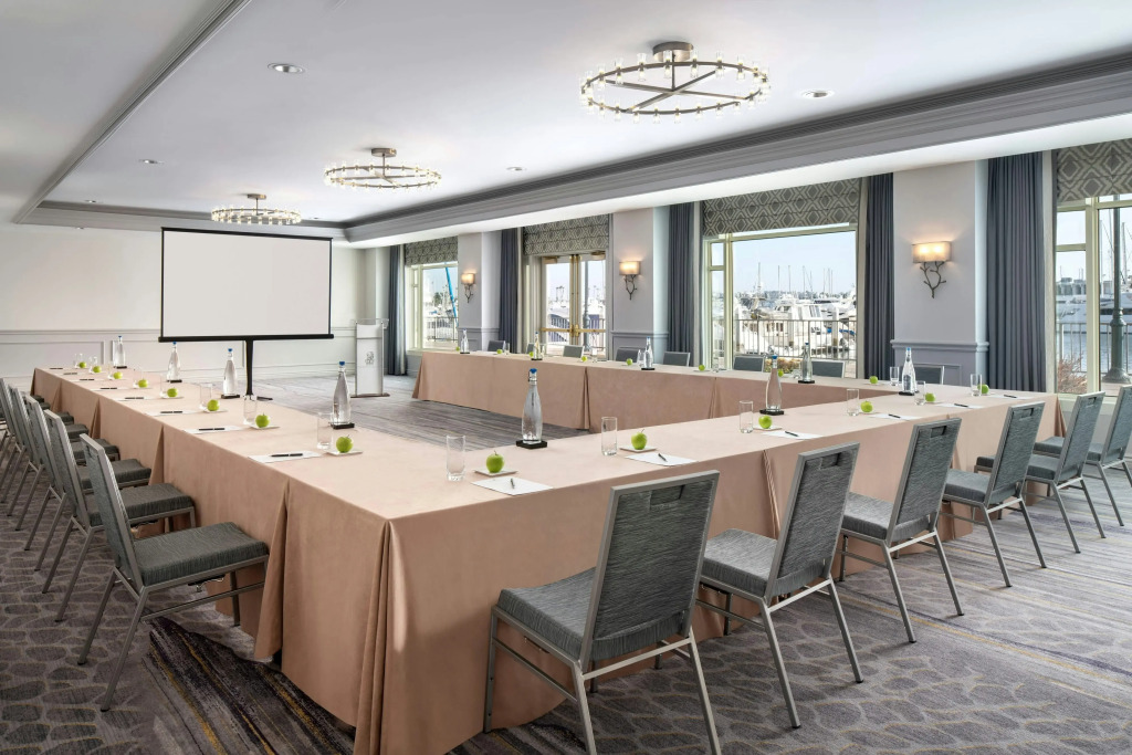The Ritz-Carlton, Marina del Rey
