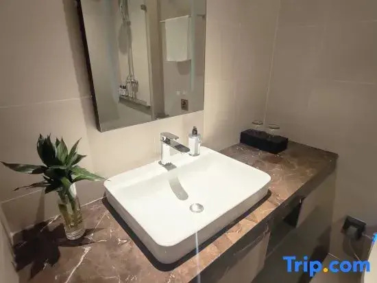 Homeinn Selected Hotel (Yanzhou Maochang Century Ginza Plaza)