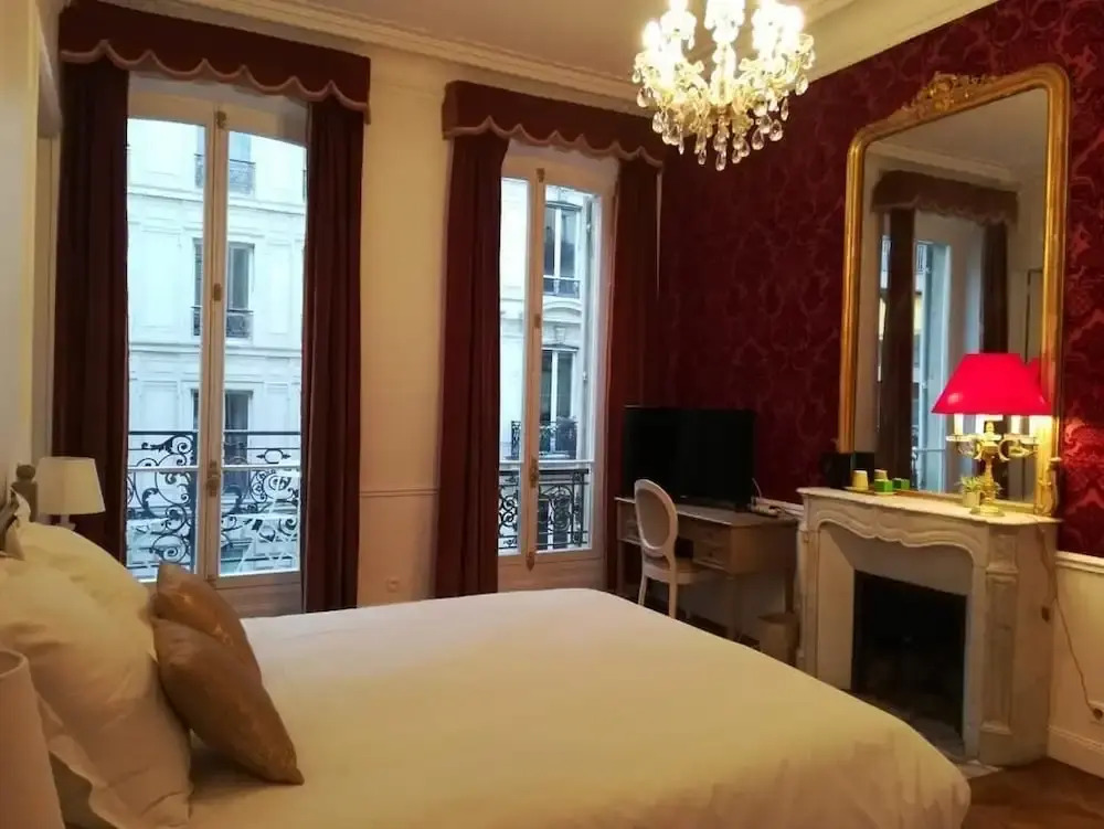 Maison de Lignières - Guest House - Paris quartier Champs-Elysées
