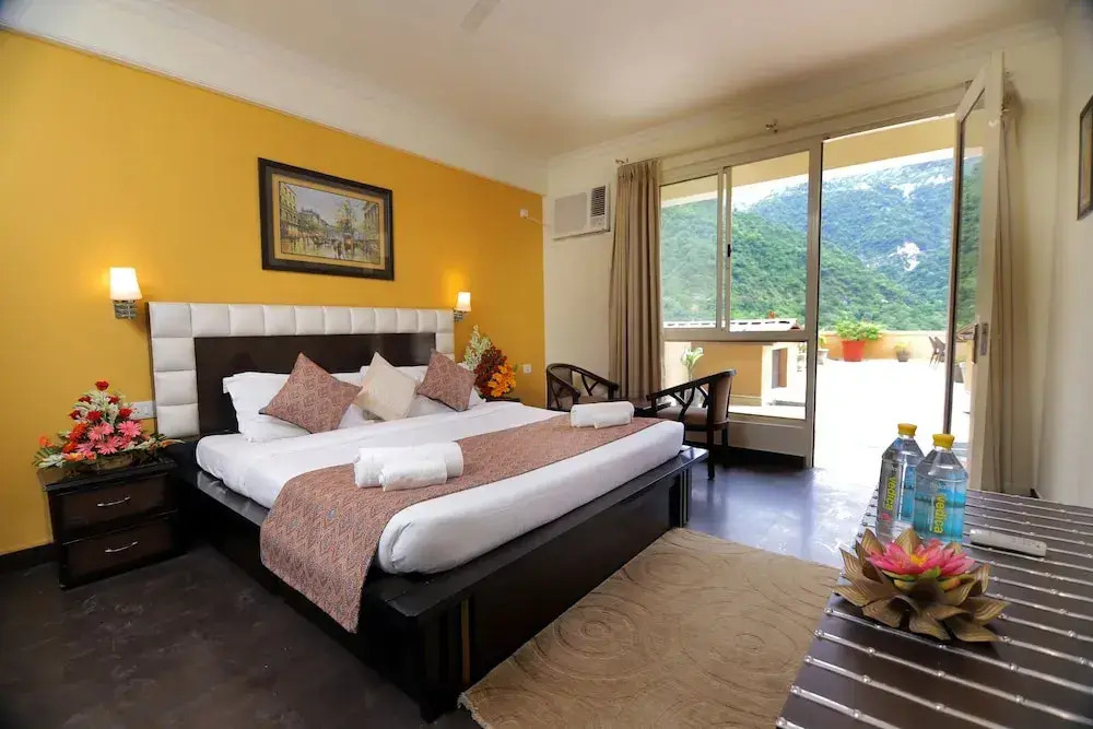 Aloha Rishikesh India Apartment by Nibhachi