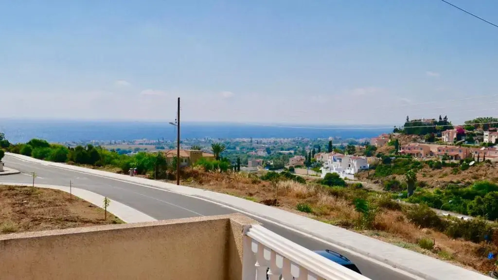 Melanos Residence 2 bdrm townhouse with private pool