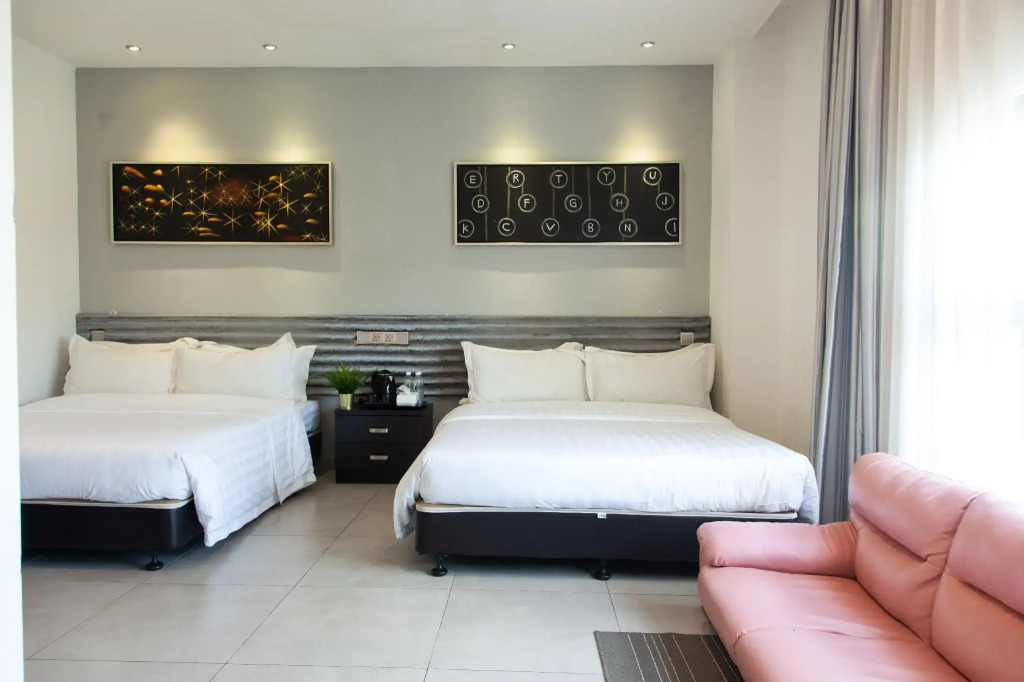 M Design Hotel @ Shamelin Perkasa