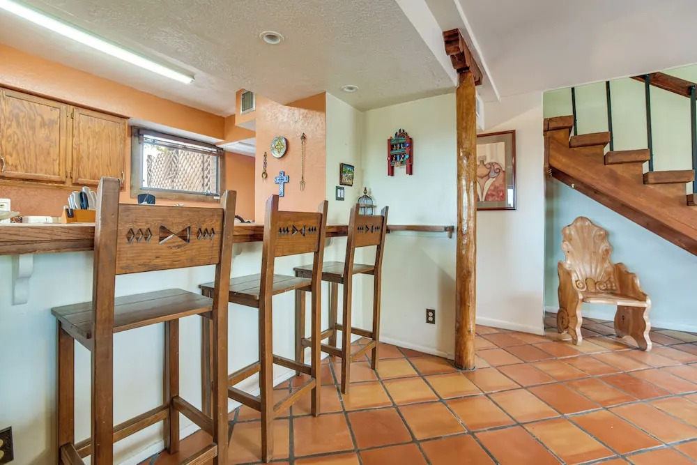 11-min Walk to Santa Fe Plaza! Condo w/ Pool
