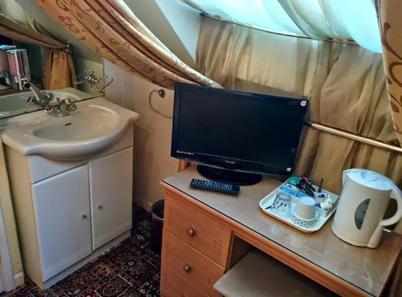 Acorn Guest House