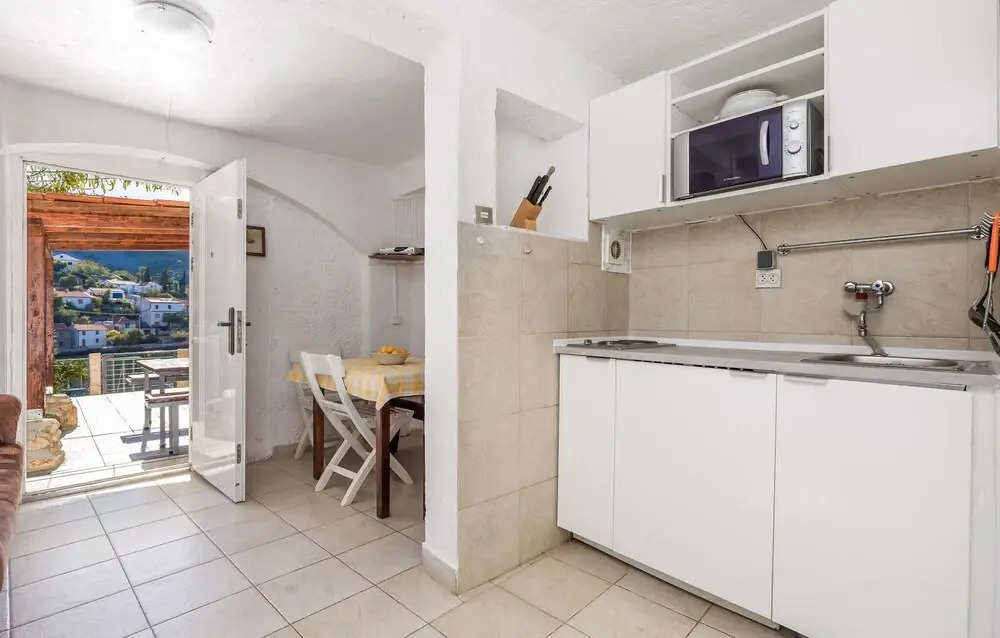 Amazing Home in Donja Klada With 3 Bedrooms, Outdoor Swimming Pool and Wifi