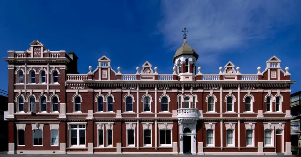 Victoria Railway Hotel