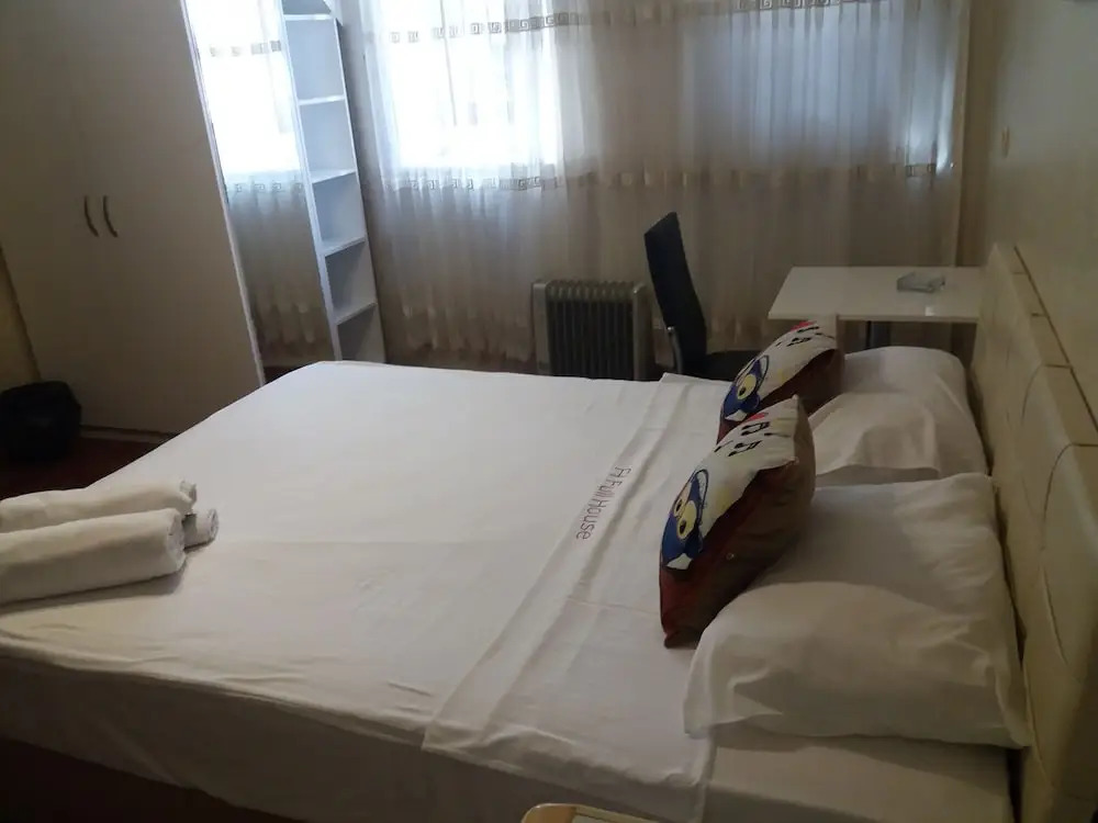Full House Boutique Otel