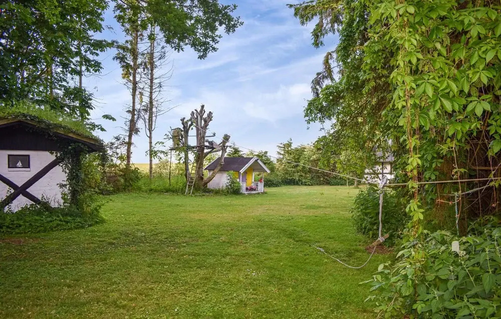 Stunning Home in Skivarp With Wifi and 4 Bedrooms