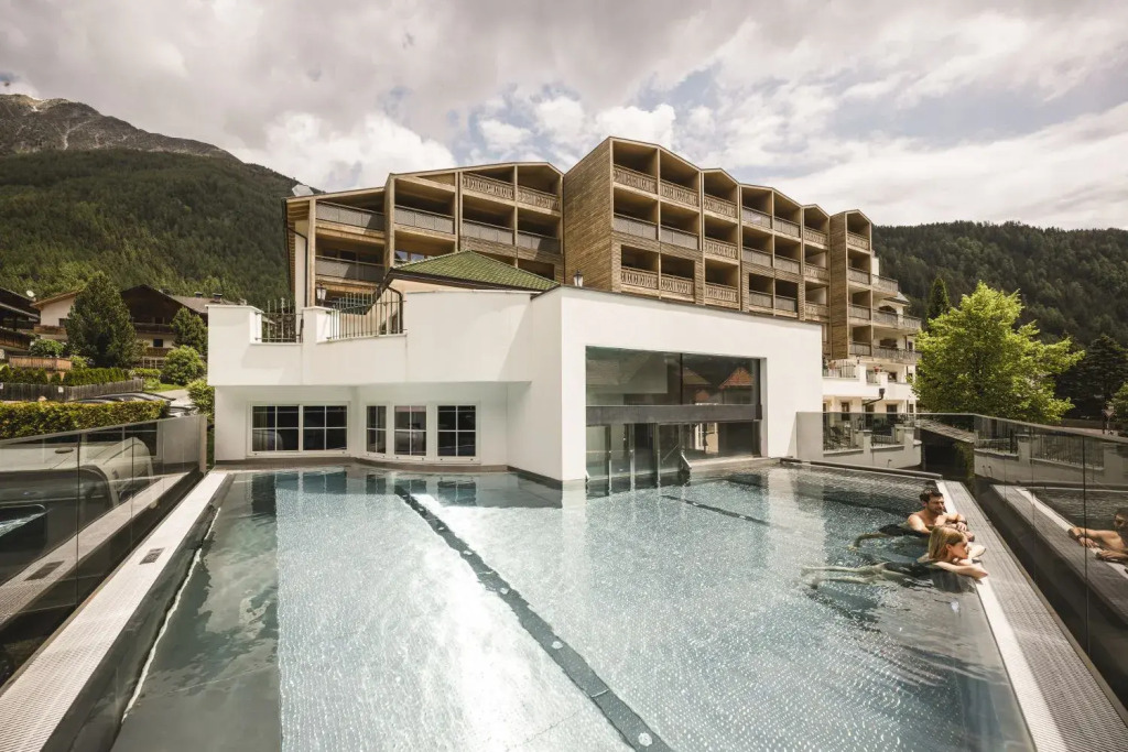 Falkensteiner Hotel Falkensteinerhof l 4 Star Superior