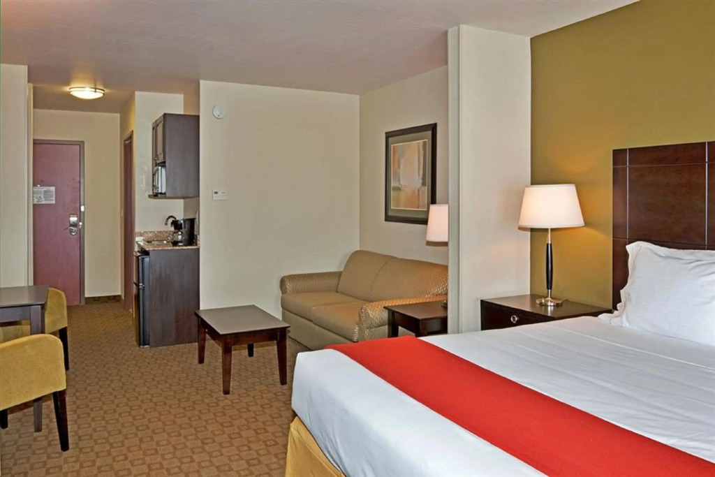 GreenTree Inn and Suites Florence, AZ