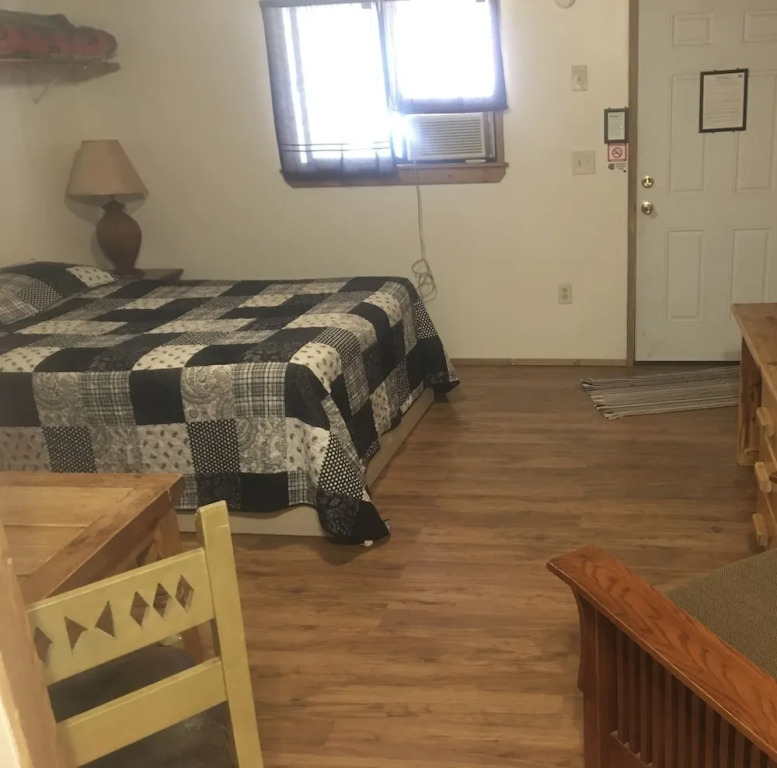 Rainbow's End Resort on Rainbow Lake