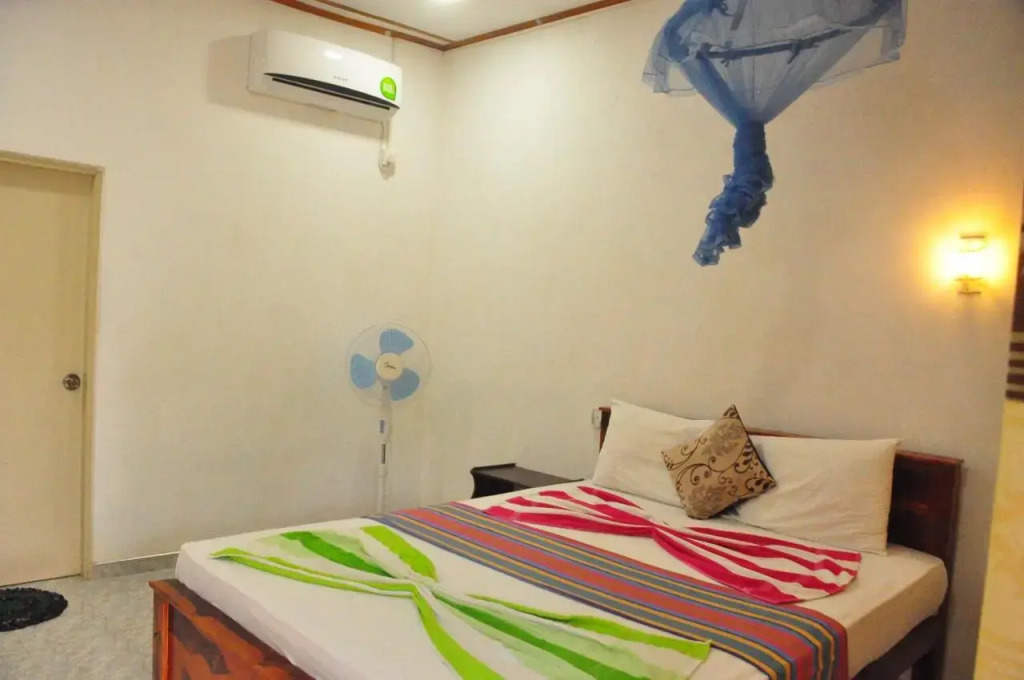 The Rock View Homestay Sigiriya