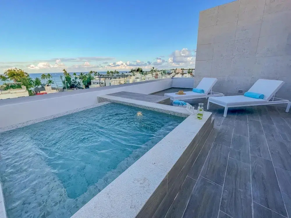 Super Chic and new Penthouse Steps From the Beach