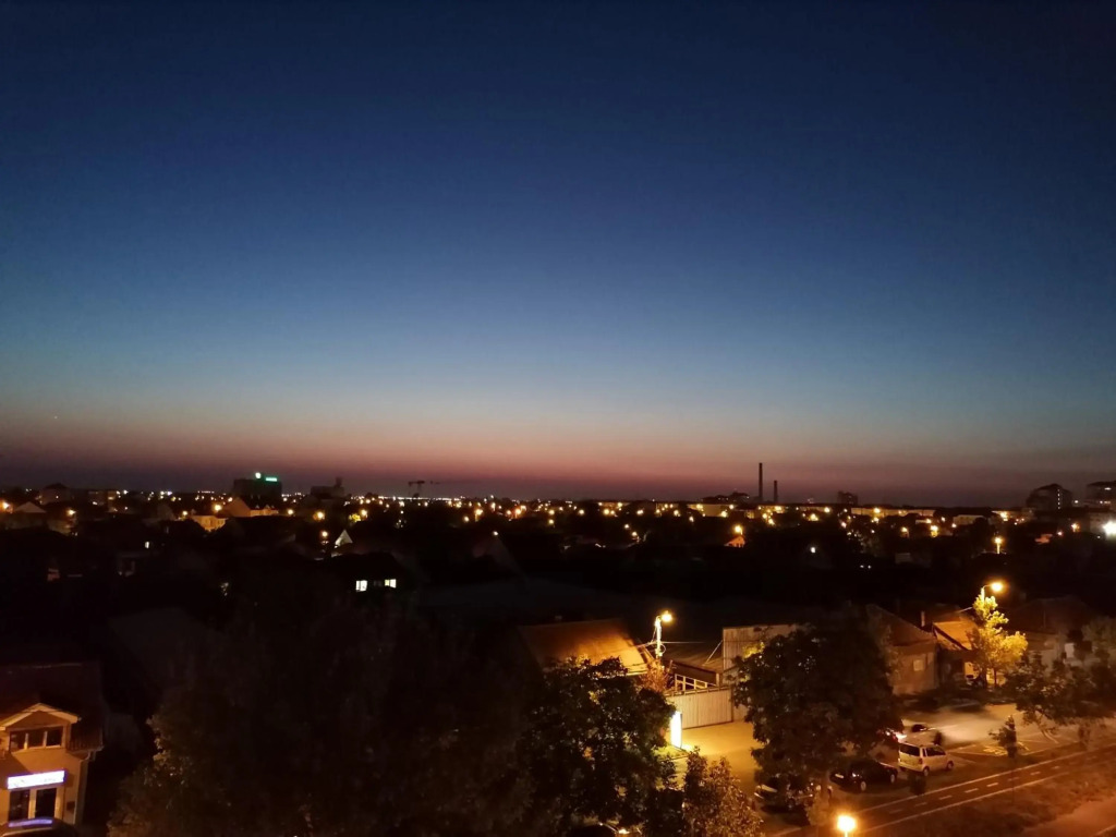 SunsetView Apartment