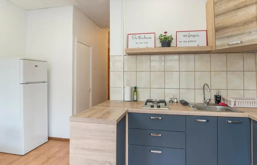 Friends and Family Vacation Apartments