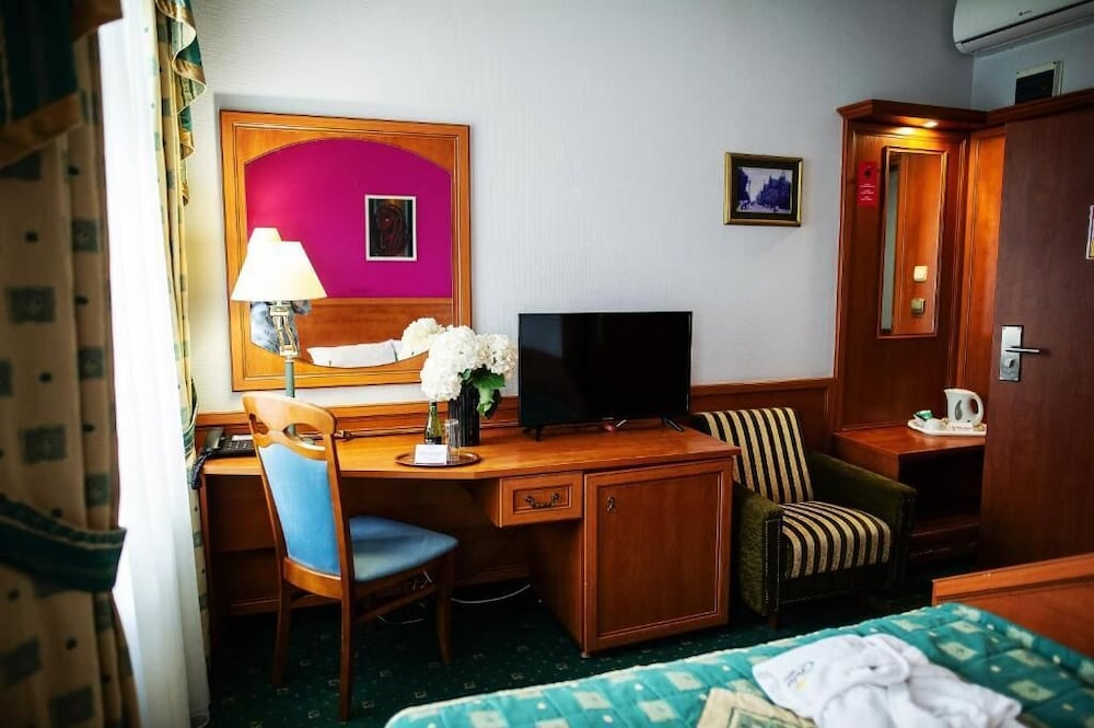 Pietrak Hotel