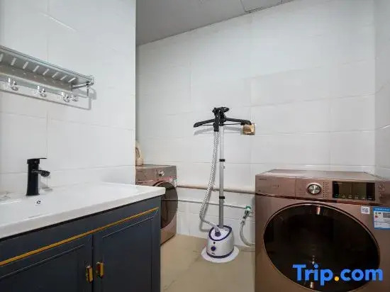 Vienna Hotel(Xincheng International Store)