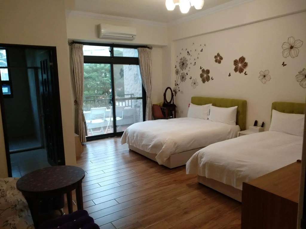 Star-Ya Bed and Breakfast