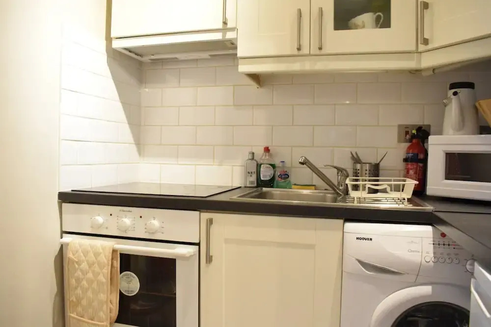 1 Bed Studio Near Notting Hill