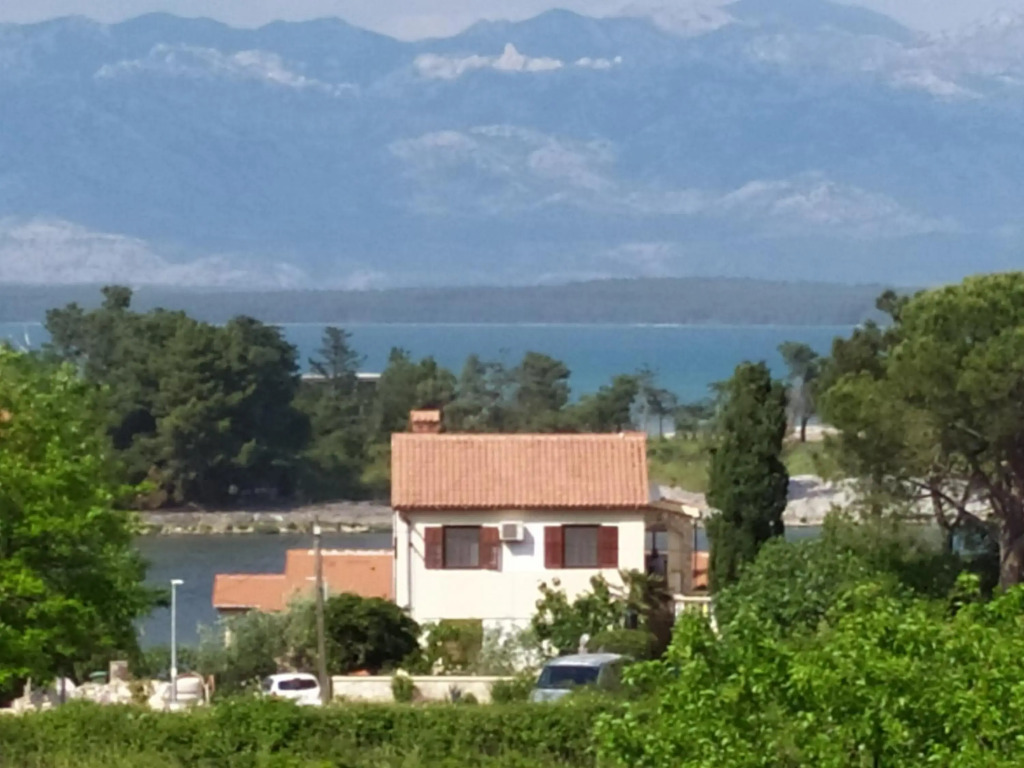 Apartmani Mira