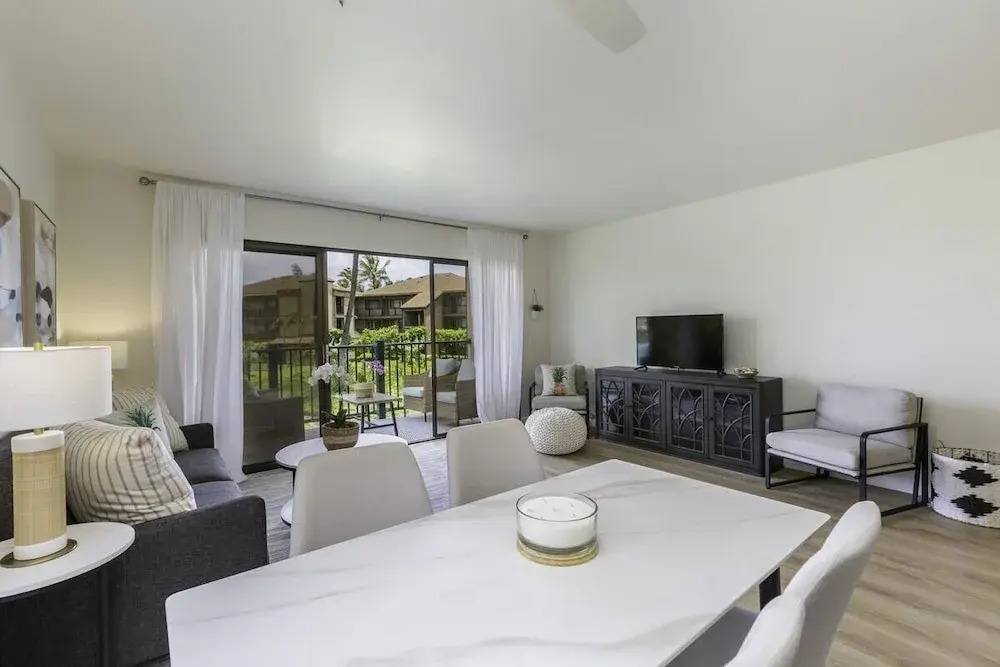 Pono Kai H204 1 Bedroom Condo by RedAwning