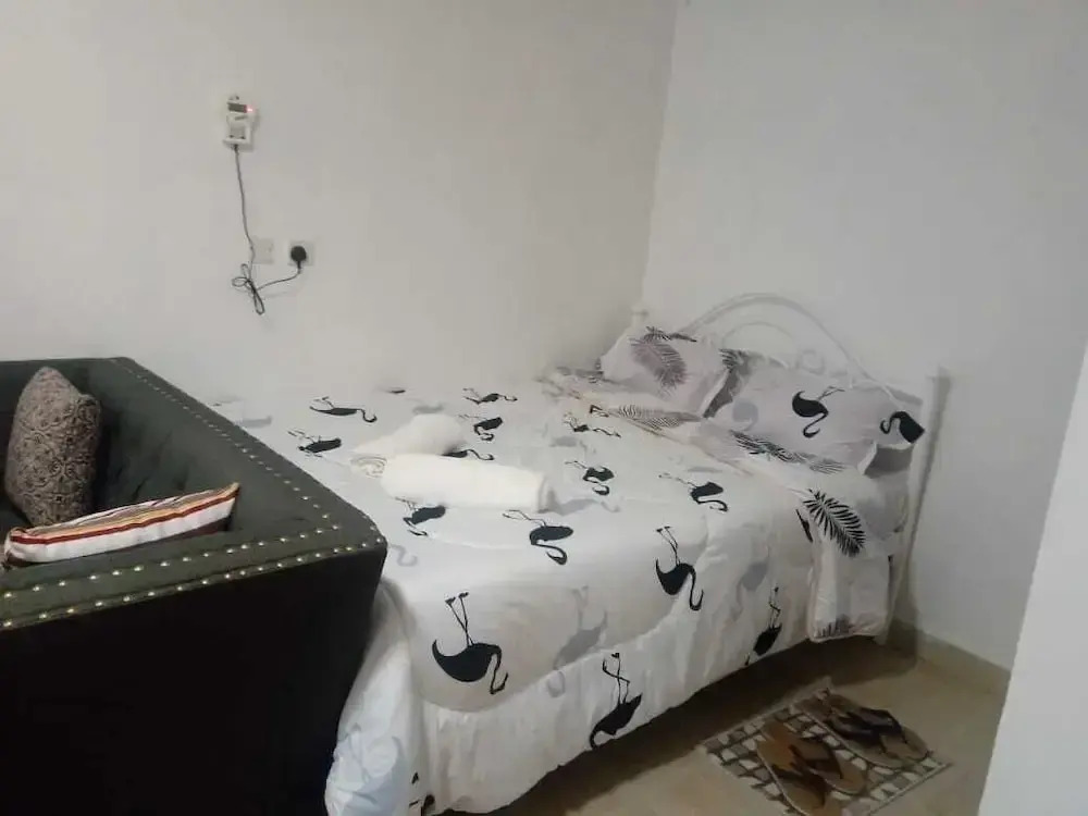 Lux Suites L&N Apartments Utawala