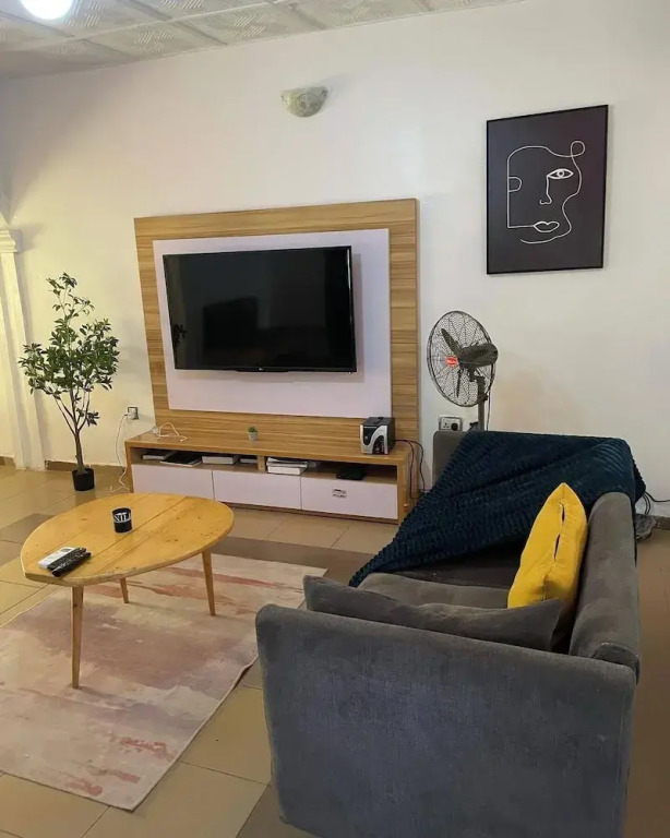 Mic - Della Apartment