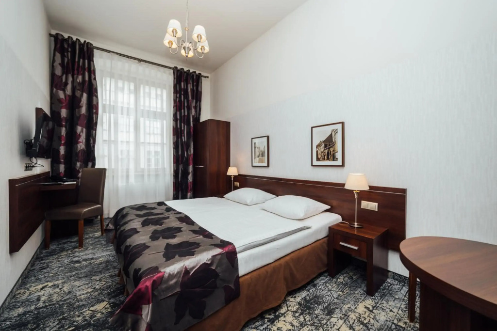 Hotel Rezydent