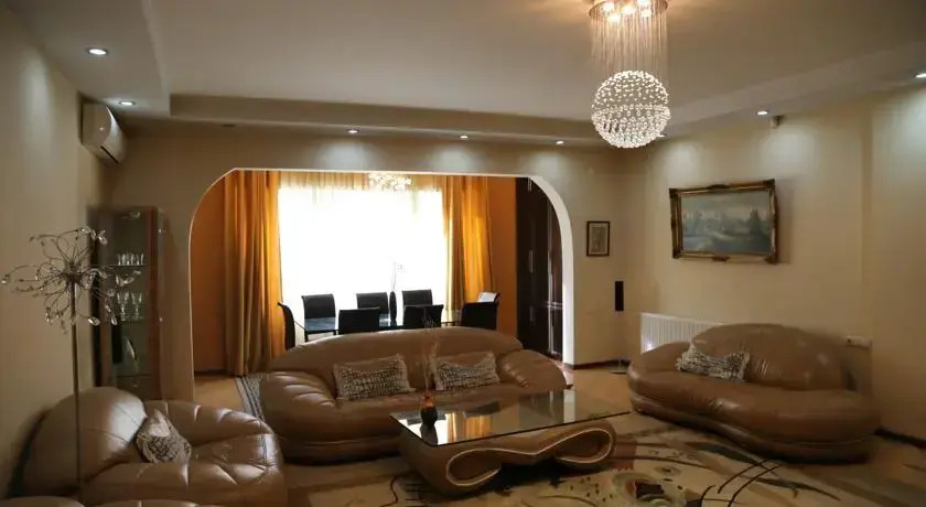 Five Star Apartment