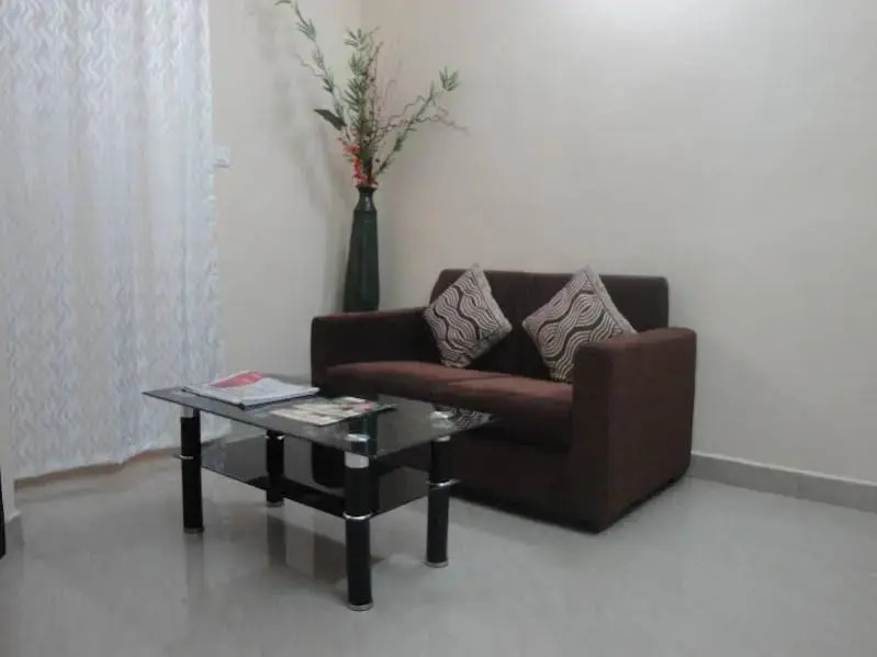 Royal Blue Serviced Apartments