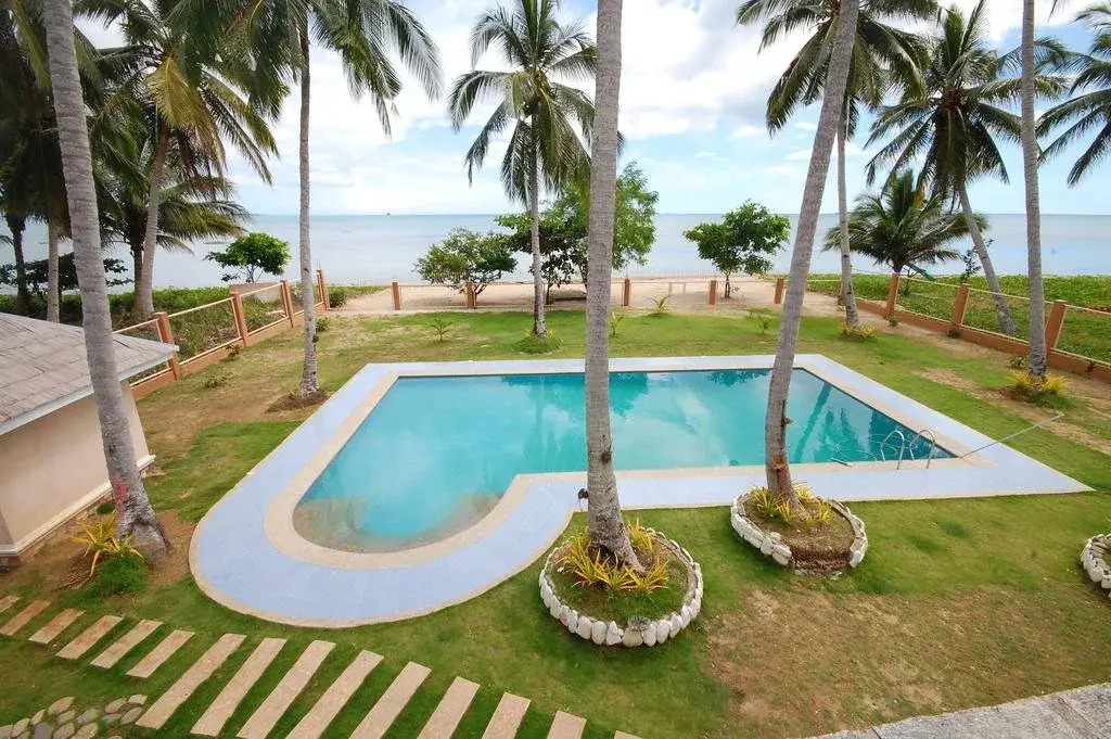 Edie's Bahay Aplaya and Spa