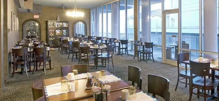 Quality Inn And Suites Beachfront