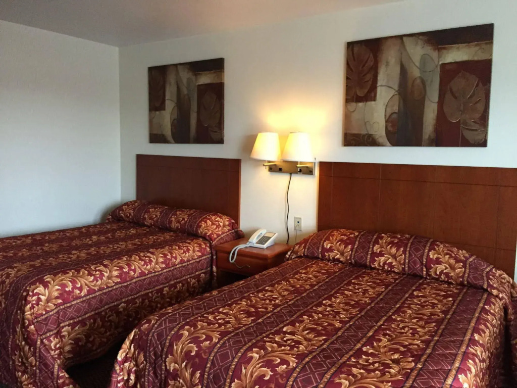 Royal Inn Motel