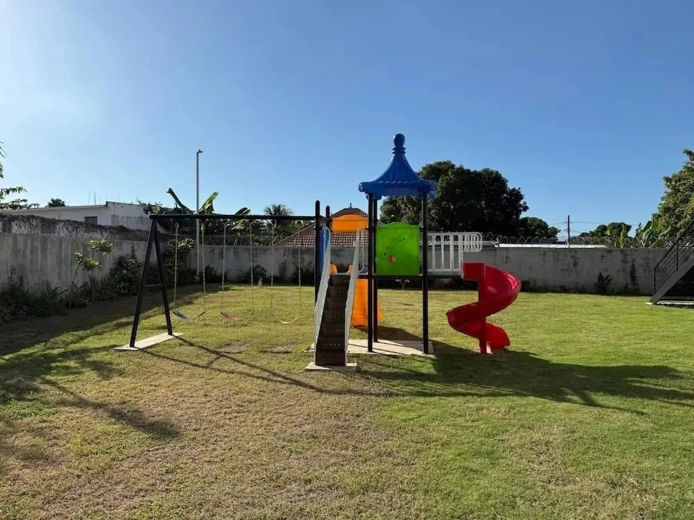 Deanery Apartments - Pool - AC - 24hrs