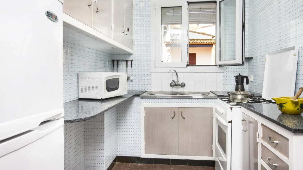 Pruneda in Llafranc With 2 Bedrooms and 1 Bathrooms