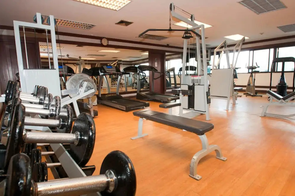 Omni Tower Nana Bangkok - Serviced Apartment on Sukhumvit Soi 4