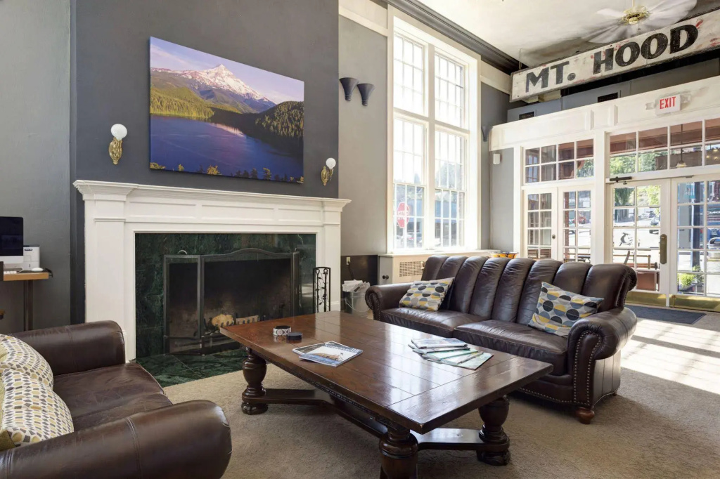 Hood River Hotel