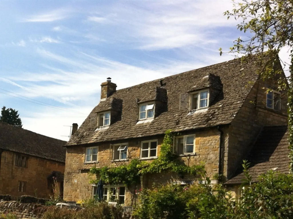 Guiting Guest House
