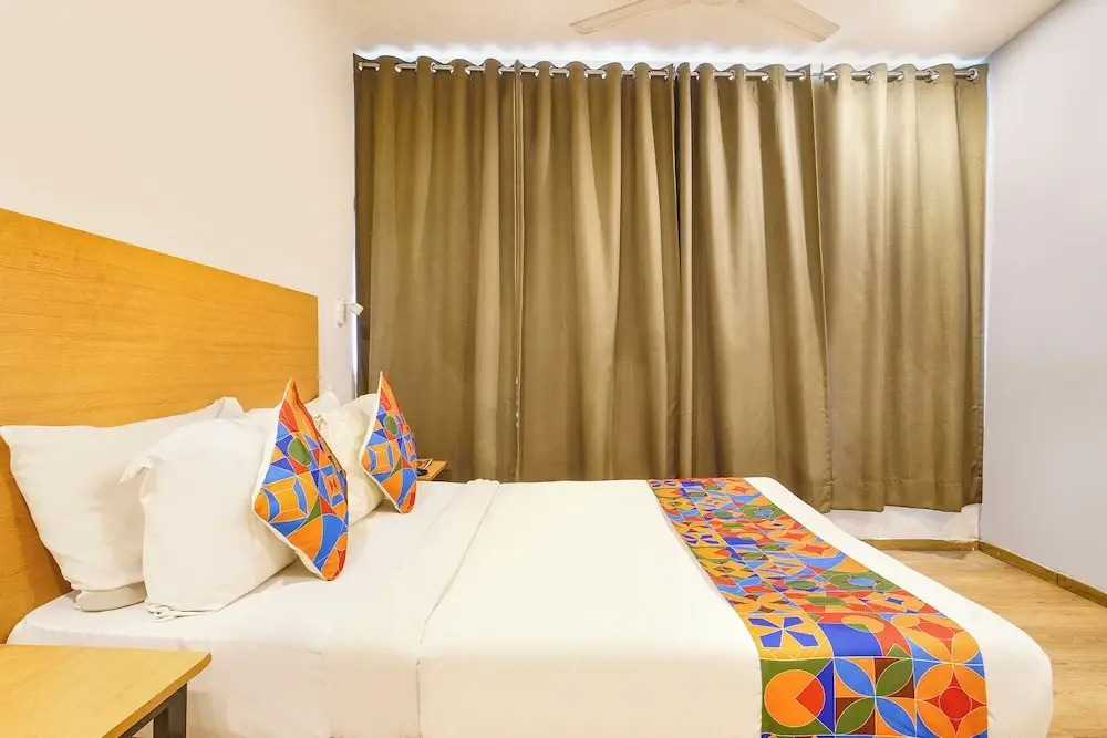 FabHotel Cinco - Nr Secunderabad Railway Station, Yashoda Hospital