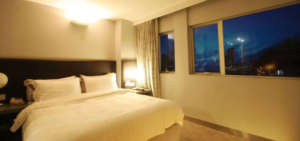 Yi-Wu Commatel Hotel