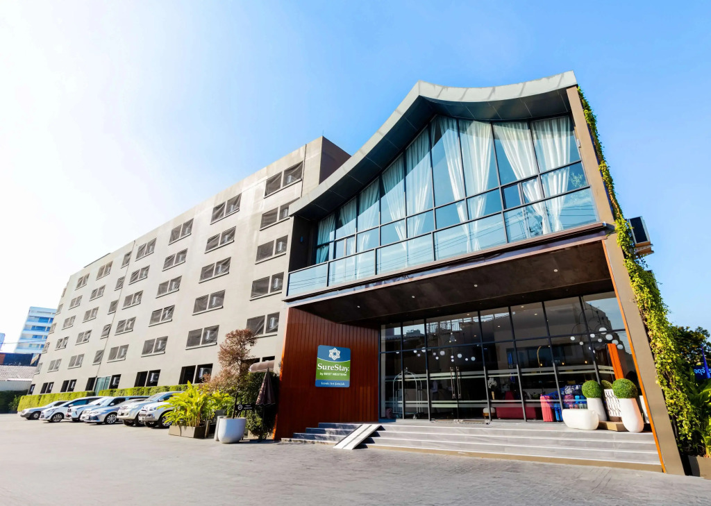 SureStay by Best Western Iconic Ari-Jatujak