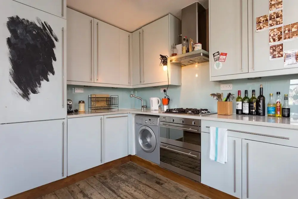 2 Bedroom Flat In Central Dalston