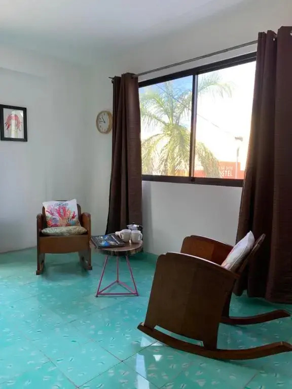 CoCo 2 Spacious Apartment Downtown with Garden